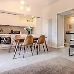 Blue View 2br With Private Parking * Como