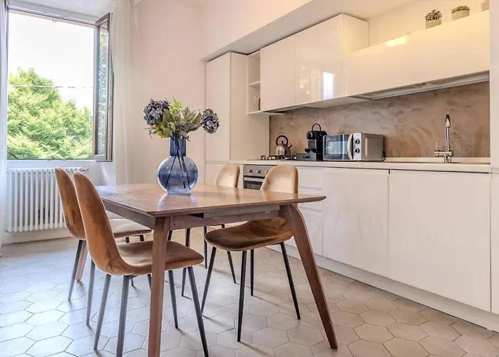 아파트 Blue Luxury #1 코모